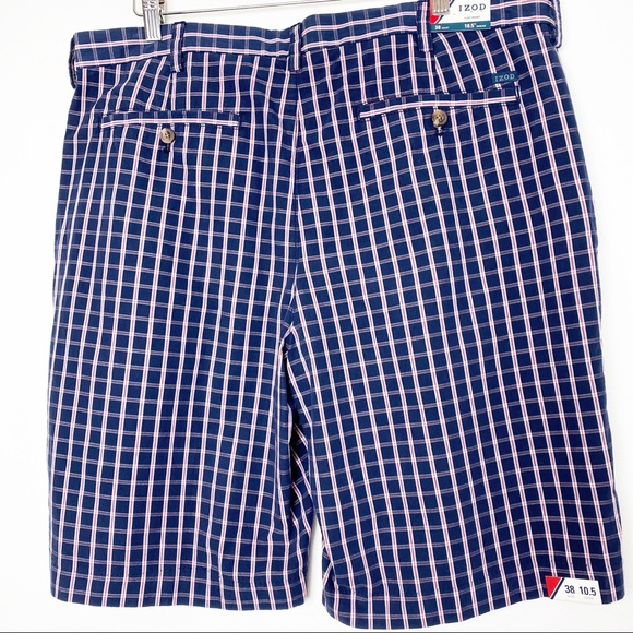 IZOD Flat Front Plaid shorts - Picture 4 of 6